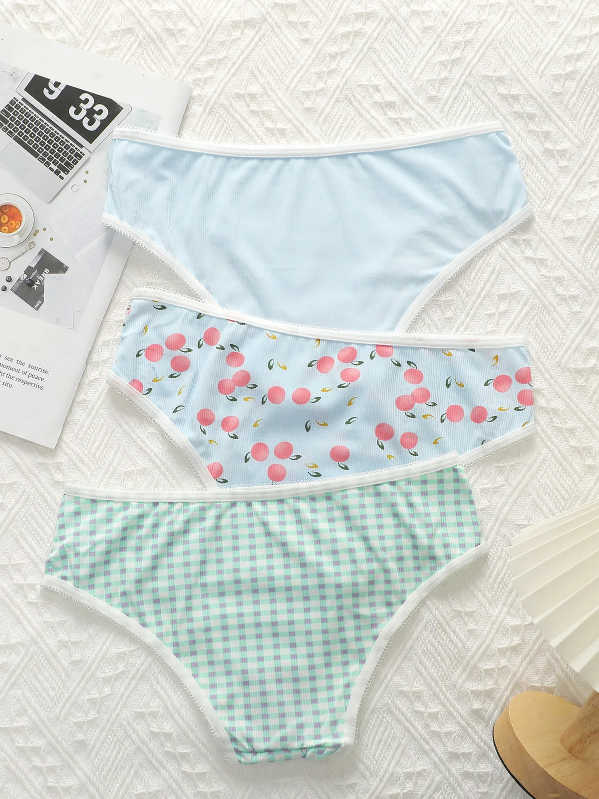 3Pcs Women Ribbed Briefs Cute Peach Plaid Print Panties Contrast White Trim Stretchy Soft Breathable Daily Underwear Set C898