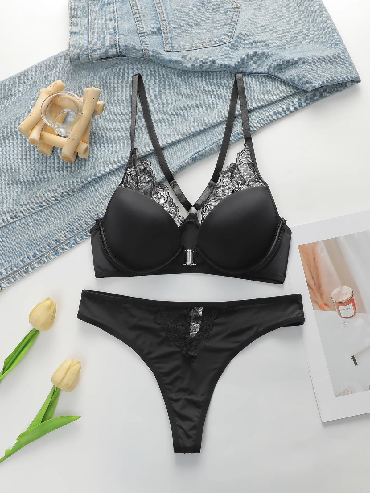 Ladies' Black Front Dutton Beautiful Back With Steel RingLlace Sexy Bra Underwear Thong Underwear Set