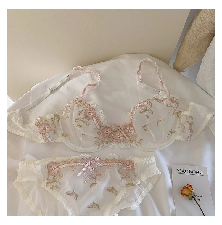 MOYISU Luxury French Pure Desire White Lace Thin Sexy Gauze Underwear Set Embroidery Girl Push-up Bra Big Size Big Breasts Small