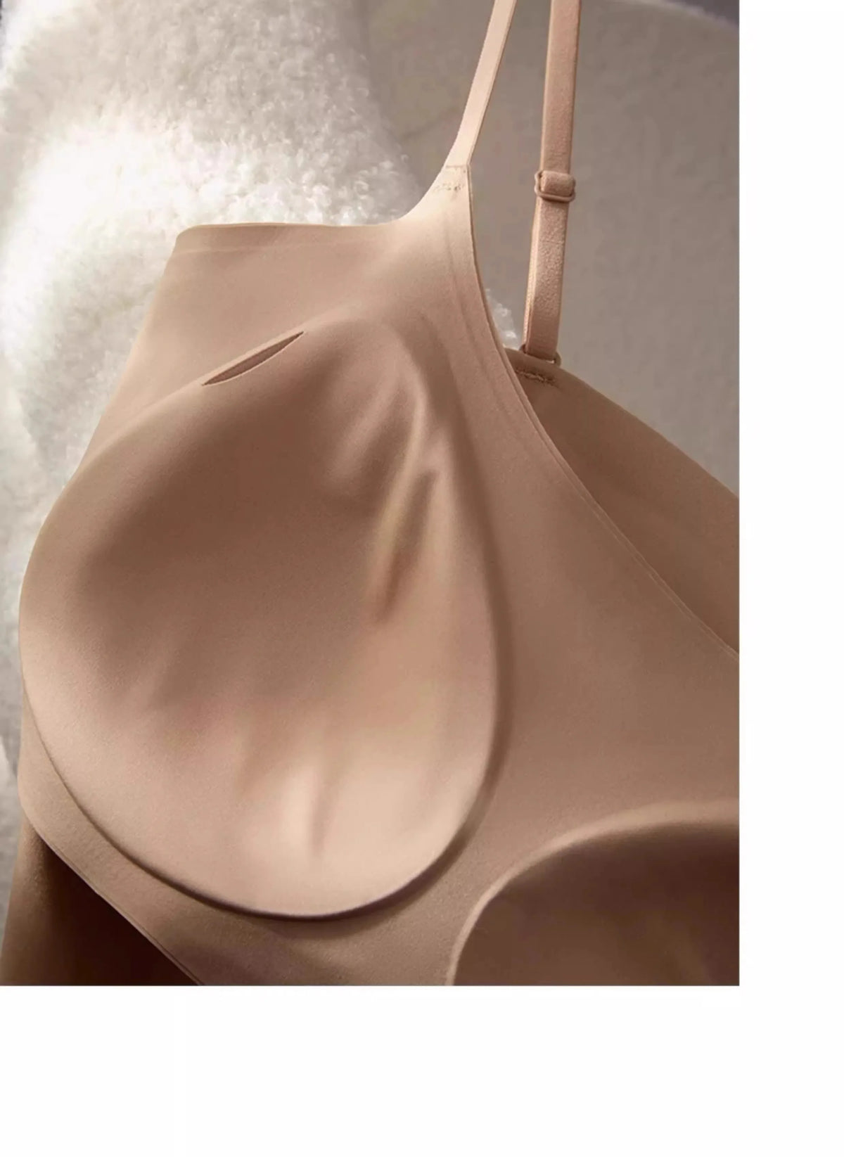 Women's Seamless Bras Top - MOYISU Invisible Chest Pad Camisole Anti-Peep Undershirt with Versatile Strap & Flattering Back Cut