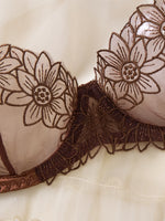 Lafis Sexy and Alluring Floral Embroidery Women's Underwear Set - Alluring Sexy Two-Piece Bra and Underwear Set ZA825126