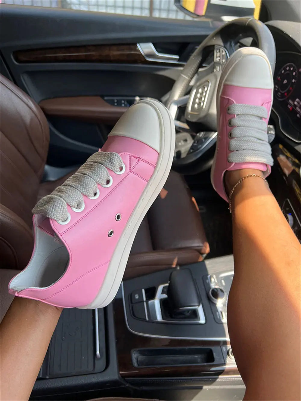 2025 Big Size 44 Women's Platform Skate Shoes Fashion Summer Black Pink Red Lace-up Men Sporty Vulcanize Casual Flat Shoes