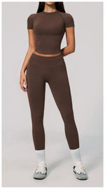 2PCS Women's Tracksuit Seamless Yoga Set Short Sleeve O Neck Workout T Shirts Fitness Suit Tight Hip Lifting Leggings Gym Sets