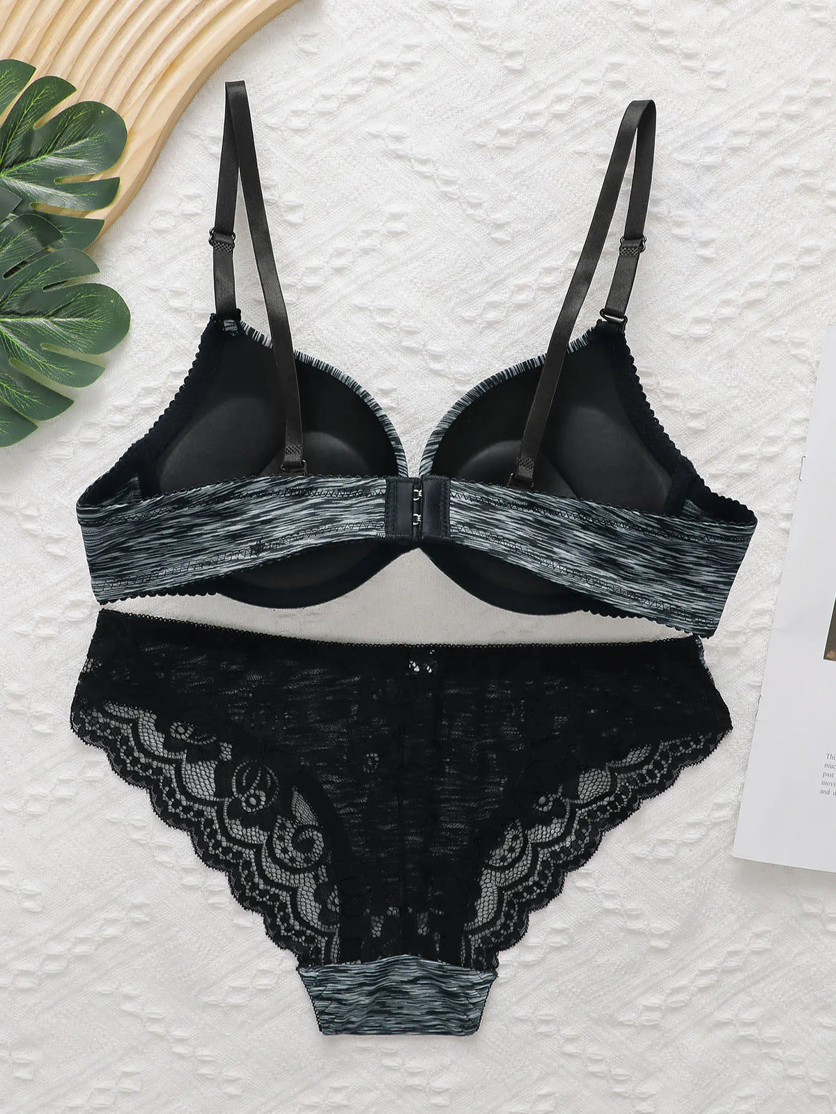 Women's sexy embroidered lace lingerie set with steel rims gathered push ups and underwear comfortable fit set A3185