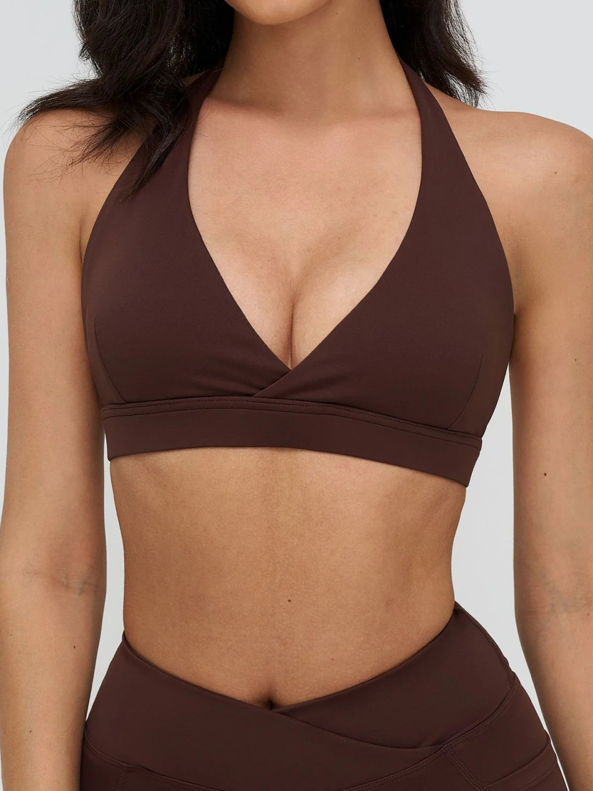 Naked Sports Bras Women Solid Coffee Cross V-neck Shock-absorbing Yoga Suit Gym Fitness Running Workout Crop Top