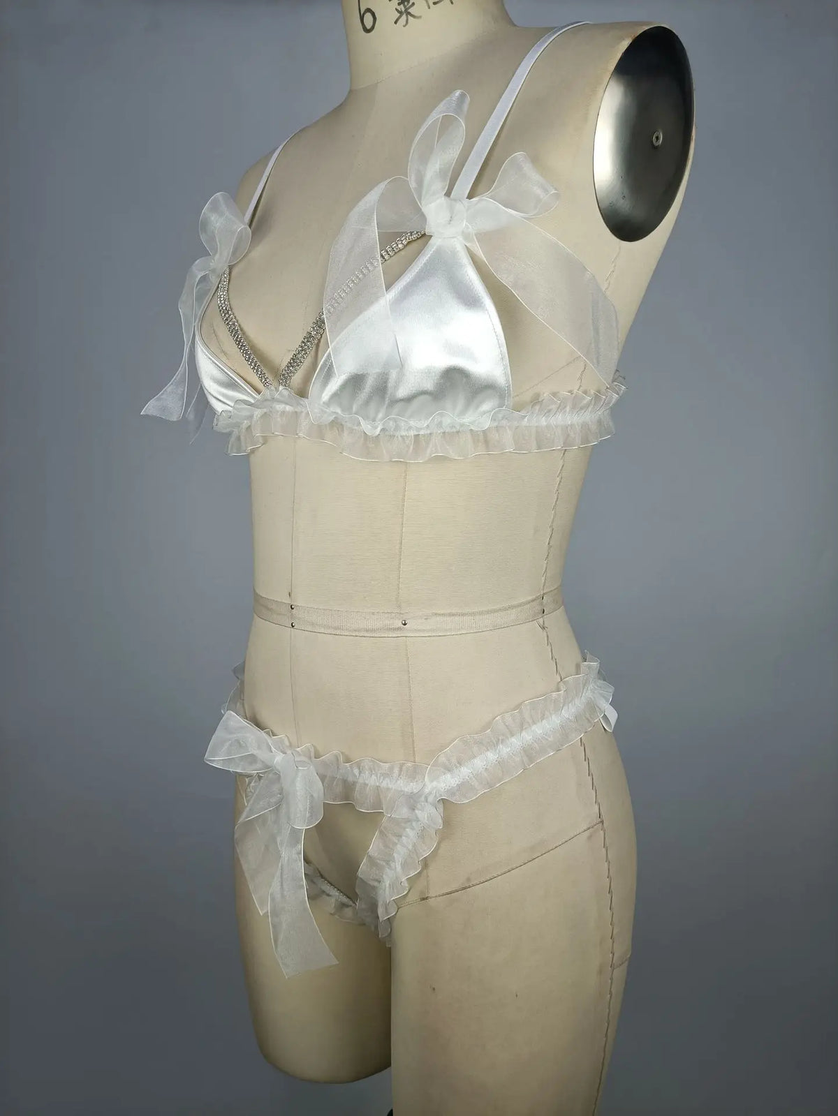 Valentine's Day Sexy Temptation Lingerie Set - Metal Breast-exposing Open Crotch Passionate Temptation Uniformsexy bras