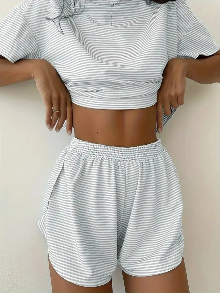 Summer Striped 2pcs Pajama Set for Women Short Sleeve Crop Top Elastic Waist Shorts Soft Loungewear Home Sleepwear