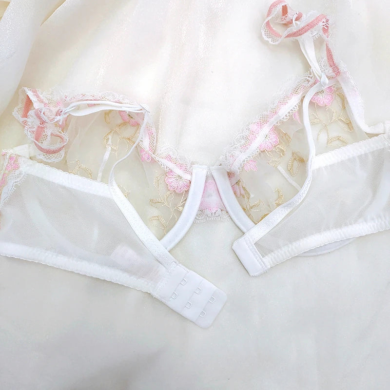 Pure Wind Ultra-thin Lace Underwear Women's Big Chest Small with Underwire Sexy Retraction Breast Support Breathable Bra Set ABC