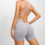 Seamless Yoga Jumpsuits Sports Fitness Pleated Peach Hip-lifting Beauty Back Dance Jumpsuit Workout Gym Shorts Set for Women