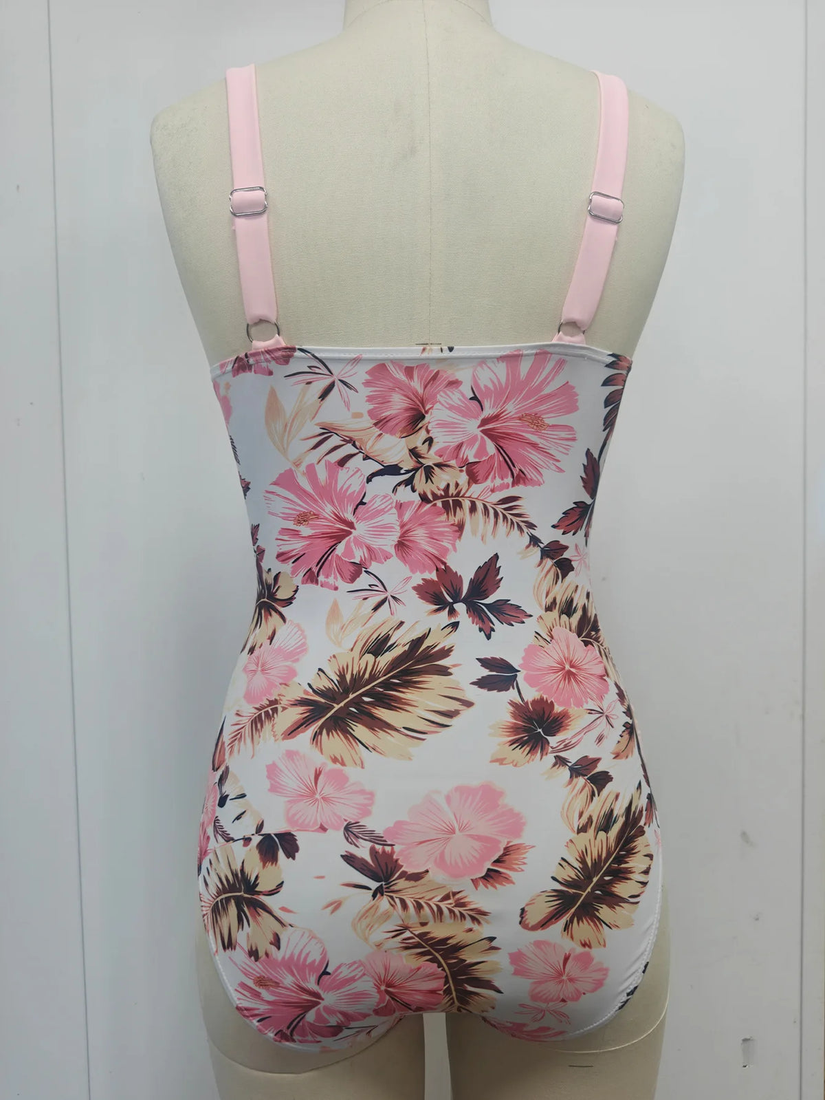 sexy Pink Floral Print Patchwork Swimwear Women 2026 V Neck Cross Tummy Control One Piece Swimsuit Beach Bathing Suit Swimwear