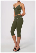 Summer Color Blocking Yoga Suit Women Tracksuit Hanging Neck V Neck Slim Sports Vest Tight Hip Lifting Capri Pants Fitness Sets