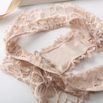 Women Lace Bra and Panties Set V-Neck Hollow Lace Underwear Set Embroidery Scallop Edge Bralette Sexy Lingerie Set Intimates
