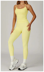 Women's Seamless Yoga Set Quick Drying Slim Fit High-end Feeling Exposed Feeling Set Outdoor Sports and Running Fitness Set