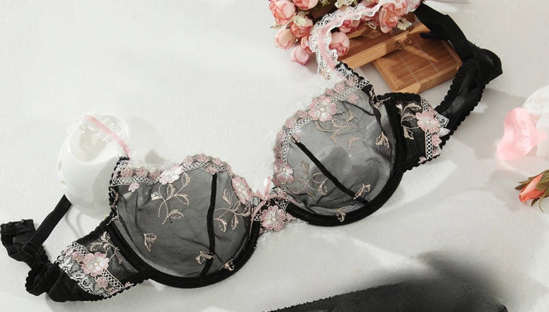 MOYISU Pure Sexy French Ultra-thin Underwire Large Size Bra Set Fat Mm Big Chest Small D Cup Bra Thin Lace Underwear Women