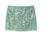 Women's Fashionable Lapel Embroidered Backless Shorts Set J25E