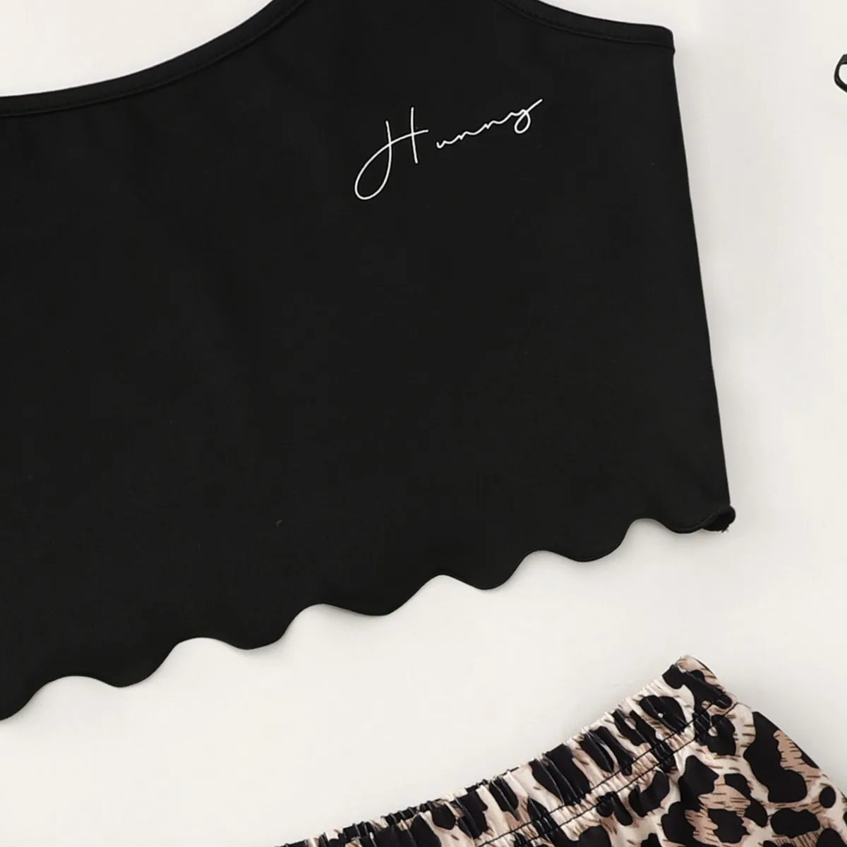 New Women's Pajamas Set Sexy Lingerie Leopard Print Sling Sleepwear V-Neck Sleeveless Top and Shorts Sets Pyjamas Homewear Hot