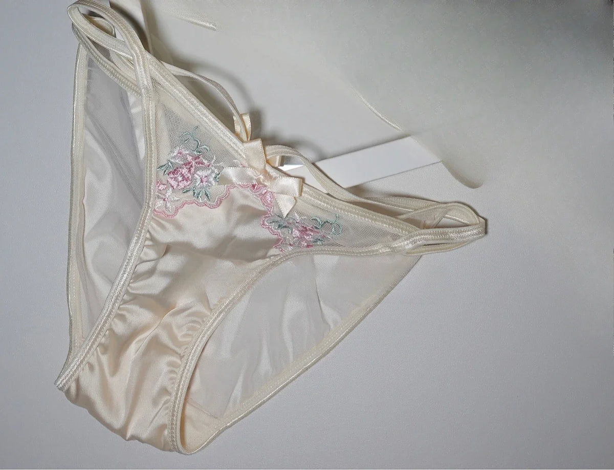 MOYISU Luxury Chinese Style Pure Desire Girl Bra Thin Triangle Cup Purple Embroidery Light Luxury Silk Sexy Lace Underwear Set