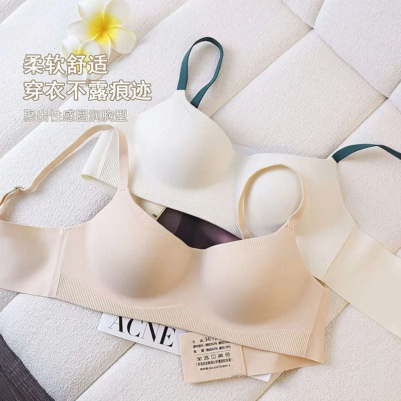 MOYISU Traceless Bra Women's Small Breasts Hold Together Without Underwire Comfort Skin Friendly Soft Support Bra Women's Bras