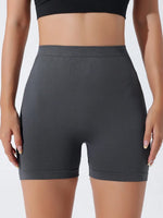 Seamless High Waisted Yoga Shorts From Europe And America Waist Tightening And Hip Lifting Fitness Pants Rear V-Waist