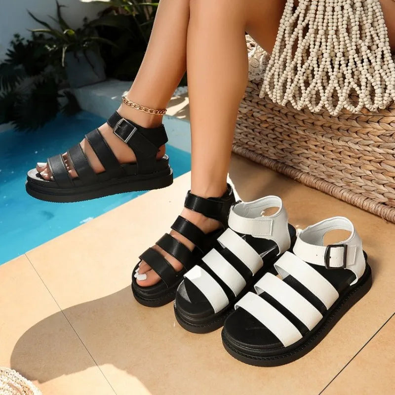 New Solid-color Thick-soled Madam Belt Buckle Round-toed Beach Sandals for