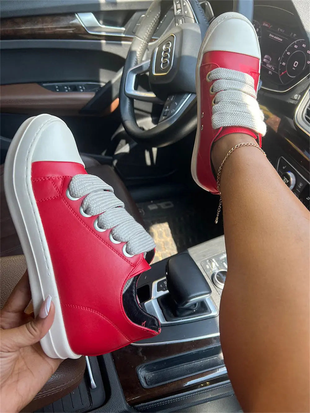 2025 Big Size 44 Women's Platform Skate Shoes Fashion Summer Black Pink Red Lace-up Men Sporty Vulcanize Casual Flat Shoes
