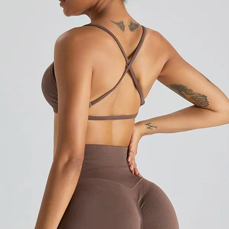 Gathering Shock-proof and Beautiful Back Seamless Sports Bras Gym Women Top Crop Tube Yoga Tops Fitness Scrunch Bum Workout Suit