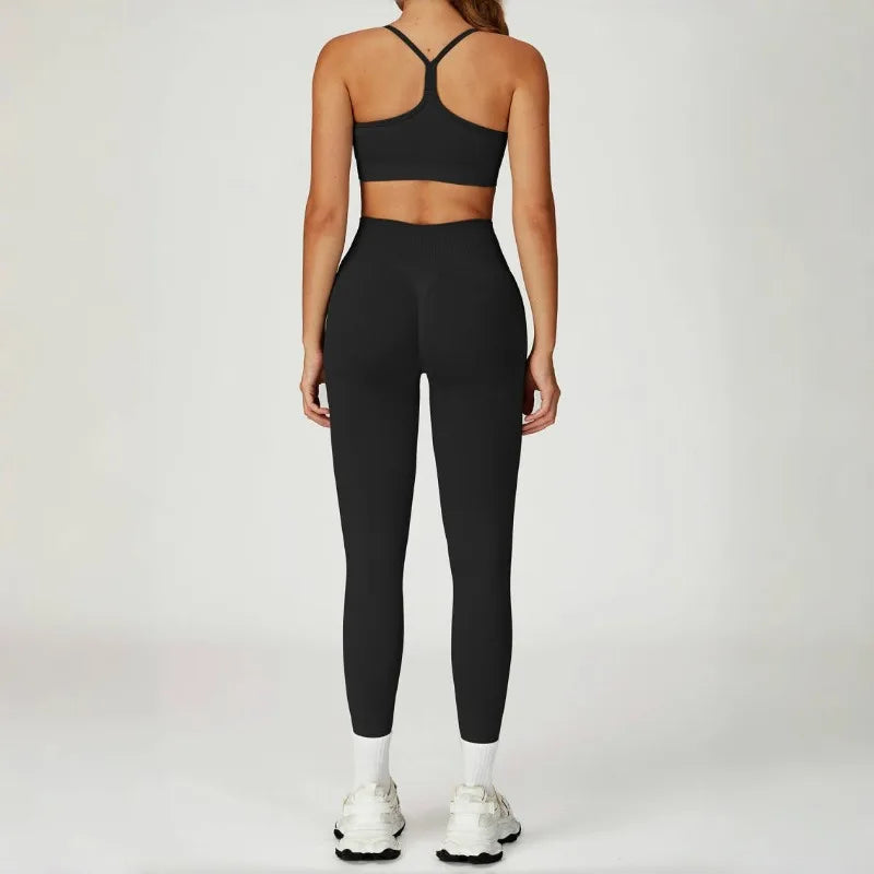 Women's Seamless Yoga Set Quick Drying Slim Fit High-end Feeling Exposed Feeling Set Outdoor Sports and Running Fitness Set