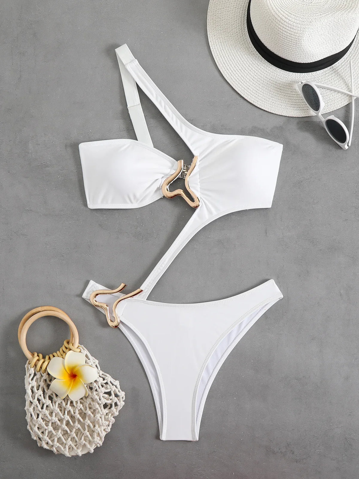Sexy Black Hollow Out Bikini 2025 Women One Shoulder Metal DesignerBackless Thong One Piece Swimsuit Summer Bathing Suits