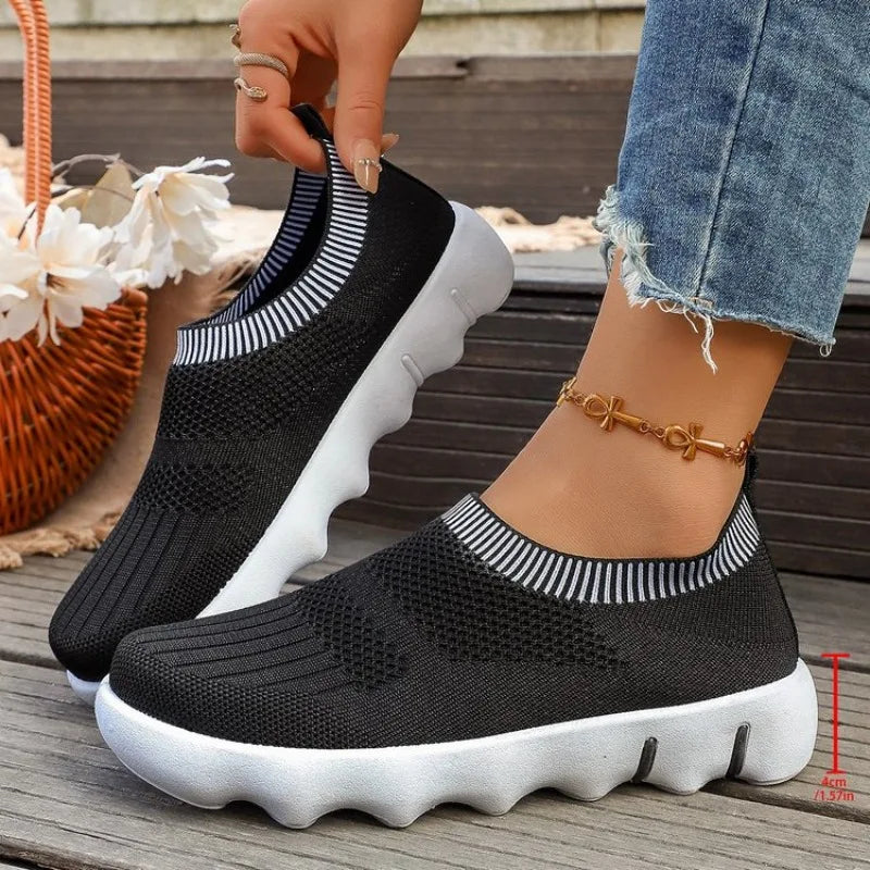 Spring Women Knitting Sock Sneakers Summer New Fashion Casual Breathable Mesh Outdoor Flats Walking Shoes for Women