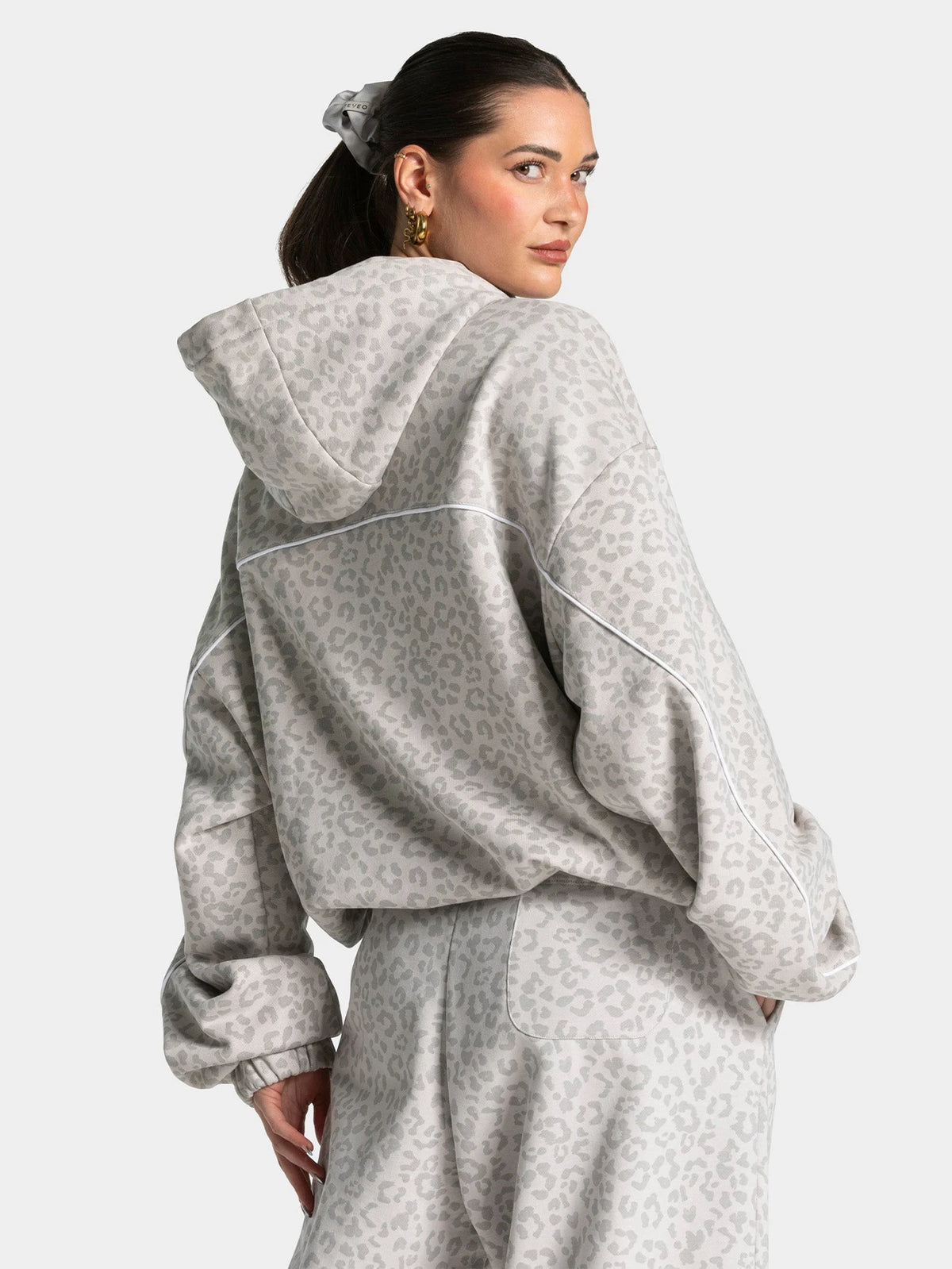 Vintage Leopard Hooded Sweatshirt Suit Loose Fit Contrast Line Wide Leg Trousers Fashion Athletic Tracksuit Outfit