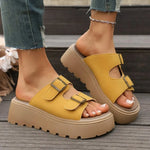 2026 New Soft-soled Fashionable Beach ShoesThick-soled Cool Slippers for Women's Summer Outdoor Wear