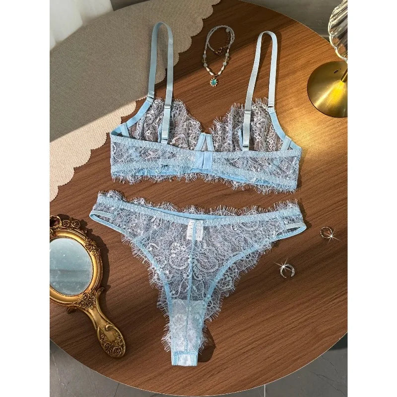 Ladies' Basic Style Thin Lace Bra and Panty Set Seamless Single Layer Eyelet Underwear Comfortable Intimate Apparel