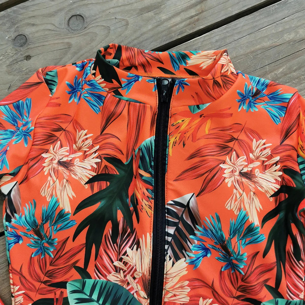 2024 Women One Piece Swimsuit Surfing Sport Swimsuit Long Sleeves Swimwear Print Monokini Bathing Suit Tropical Bodysuit Female