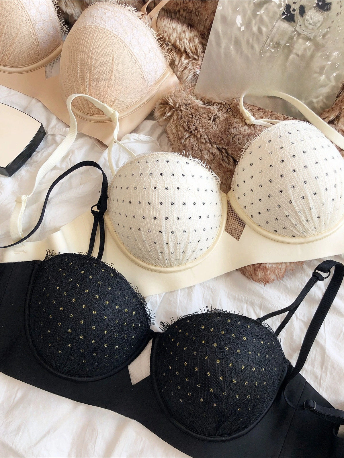 Sexy Half Cup Push Up Bra Women Lace Embroidery Underwear French Dot Hollow Thicken Bras Ladies Detachable Strap Lingerie