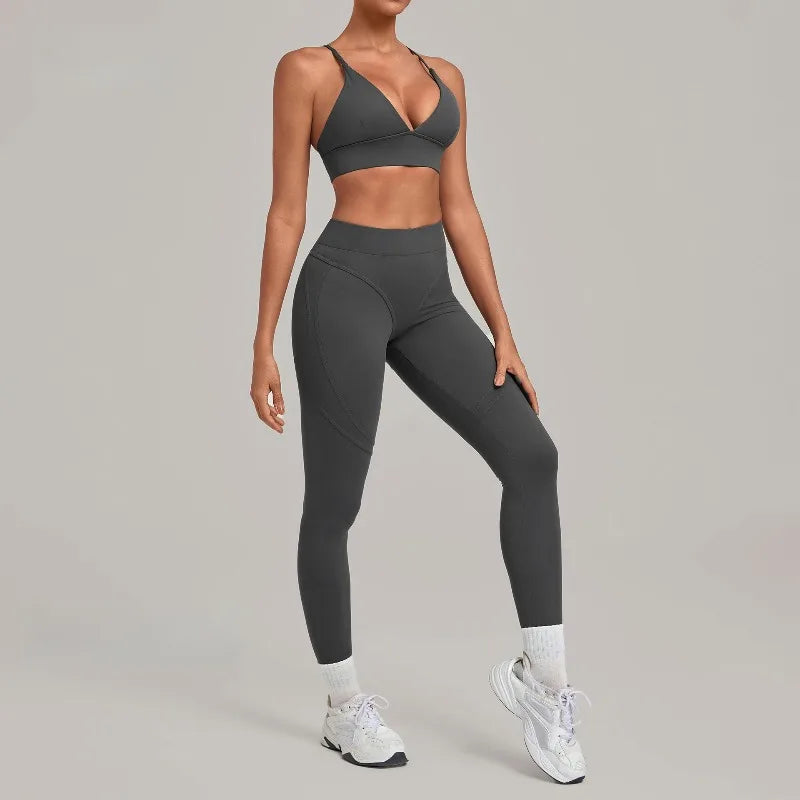 Women's Seamless Yoga Set Sports Fitness Slim Fit Splicing Backless Bra Suits Running Workout Gym Peach Hip Pants Yoga Sets