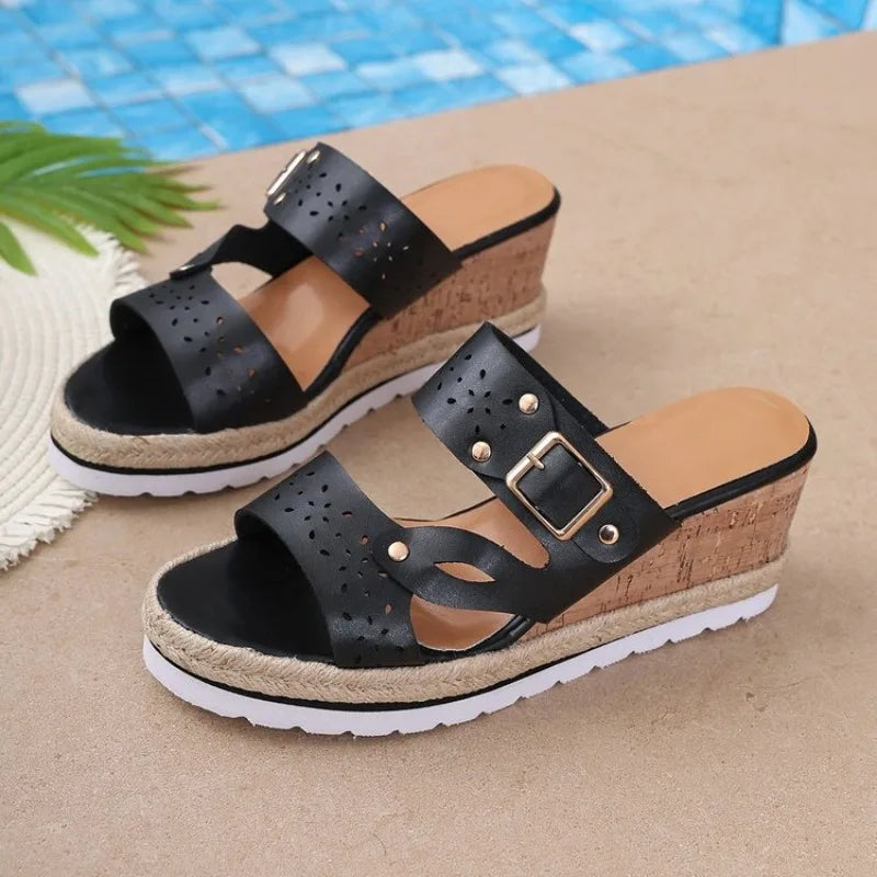 2026 New Women Slippers Plus Size Fashion Wedge Sandals Casual Platform Walking Shoes Comfortable Beach Shoes