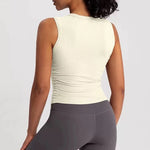 Women's Summer Nude I-Shaped Yoga Sports Vest Slimming Quick Dry Pleated Top for Fitness And Sports Activity