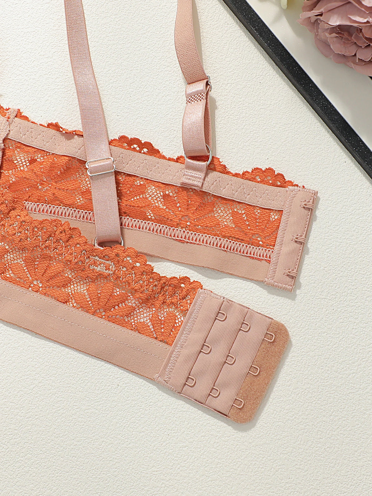 French Floral Lace Wireless Thin Straps Triangle Cup Women Summer Breathable See Through Lingerie Soft Daily Underwear MR2953