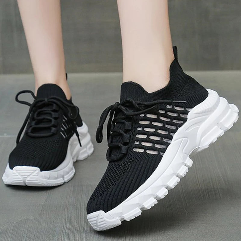 Spring Autumn Breathable Mesh Sneakers Woman Non-Slip Lightweight Solid Sports Shoes Women Casual Plus Size Lace Up Shoes Female