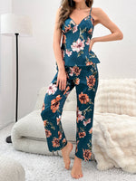 Luxurious Women's V-Neck Pajama Set Retro Elegant Floral Print Cami Top and Pants 2 Piece Loungewearfor Home or Outdoor Wear