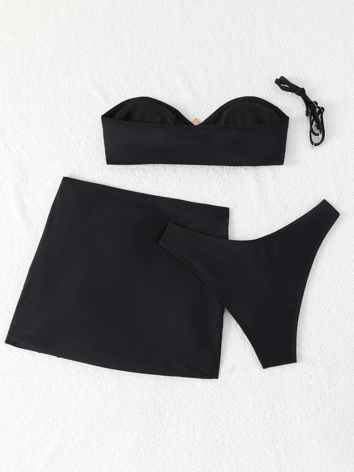 New White 3 Pieces Starfish Bandeau Bikini Set Swimsuit Women Swimwear with Sarong Skirts Dress Beach Wear Cut Out Bathing Suit