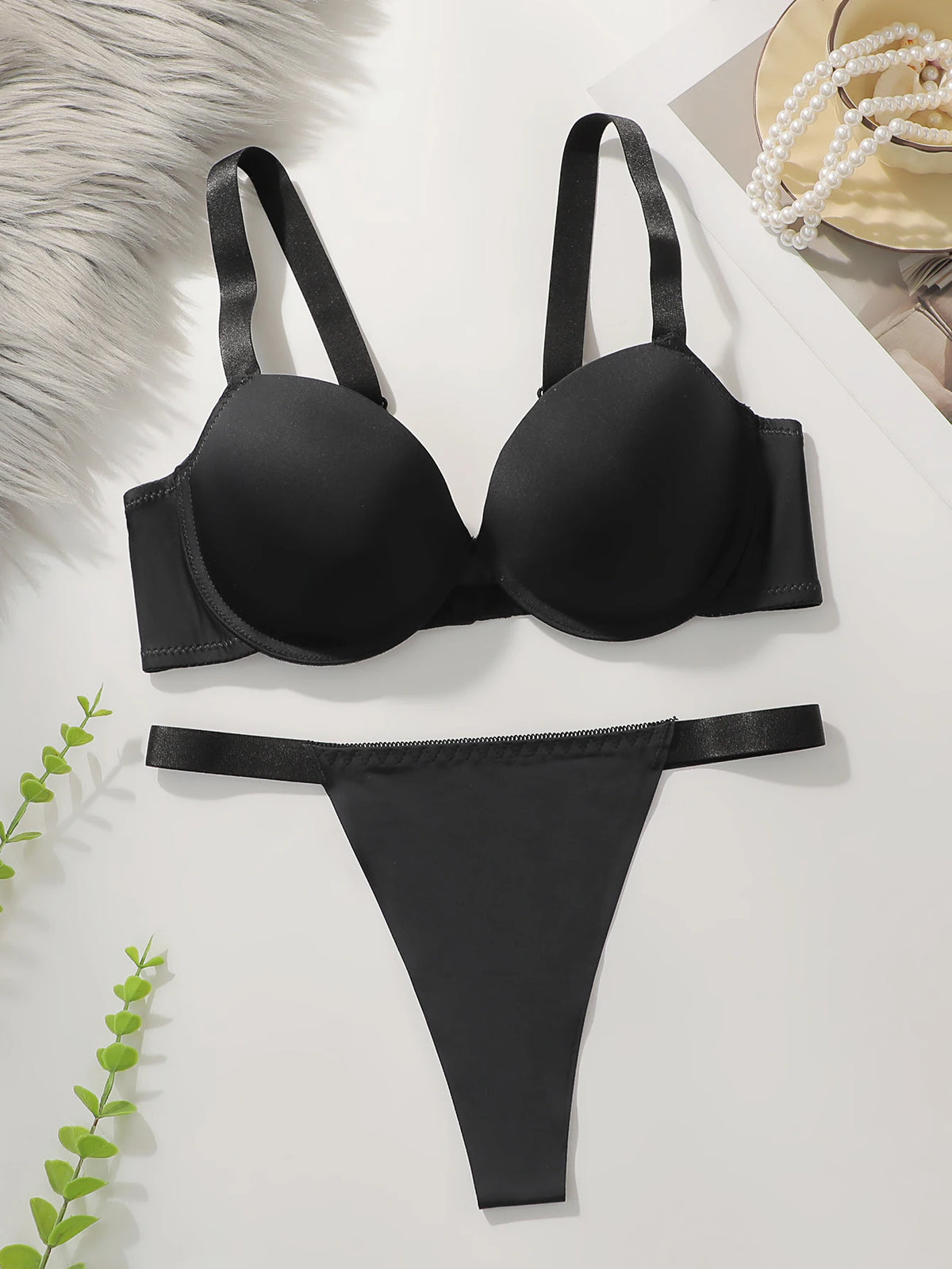 Pink Women Set Solid color daily lingerie set push up bra comfortable close fitting lingerie set Small chest appears larger 2051