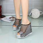 Summer Women Shoes Retro Ethnic High Heels Platform Embroidery slippers Wedge Beach Flip Flops Women Flowers Slides