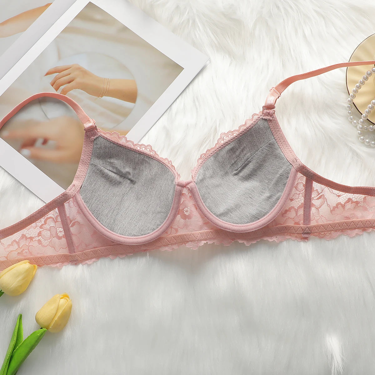 Beautiful Design Sexy Underwear Women's Pink Lace Underwear Back Button Bra Top Flower Comfortable Close fitting Underwear B6048