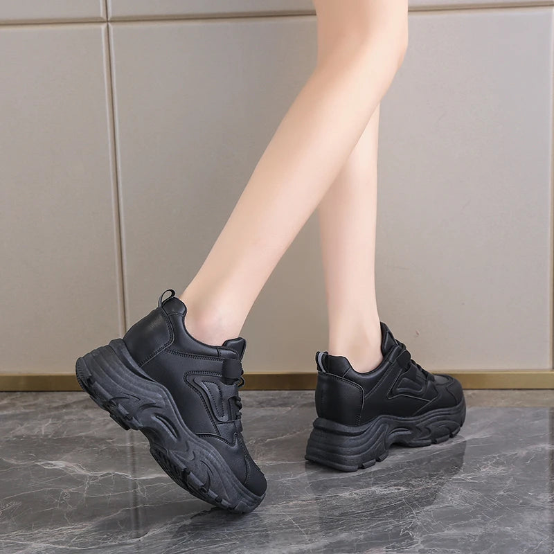 White Platform Women's Sneakers 2025 Autumn Lace-Up Thick Bottom Sports Shoes Woman Pu Leather Breathable Walking Shoes Female
