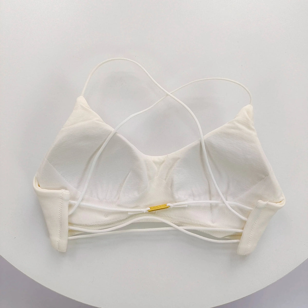Sexy Soft Fitness Sport Bra Spaghetti Strap Cross Back Hollow Women Top Tight Gym Yoga Underwear Athletic Workout With Chest Pad