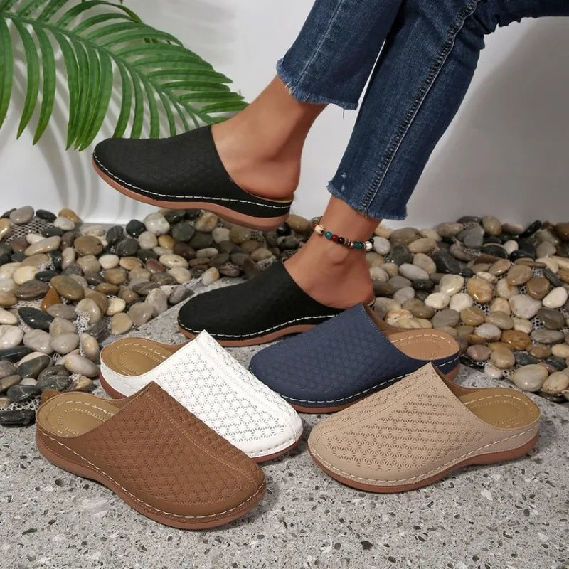 Women'S Summer Slippers Women Fashionable Comfortable Closed Toe Slippers Women Indoor Soft Thick Sole Casual House Slippers
