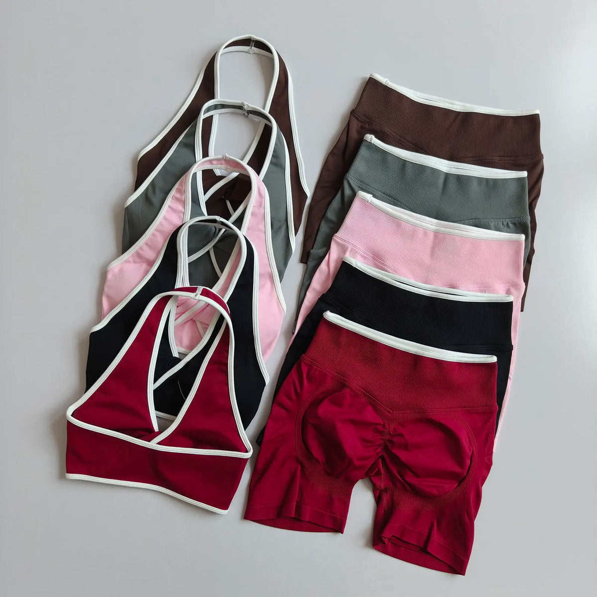 2pcs Women's Seamless Push-up Sports Vest Bra Set with High Elastic Hip Lifting Shorts for Running Aerobics Yoga