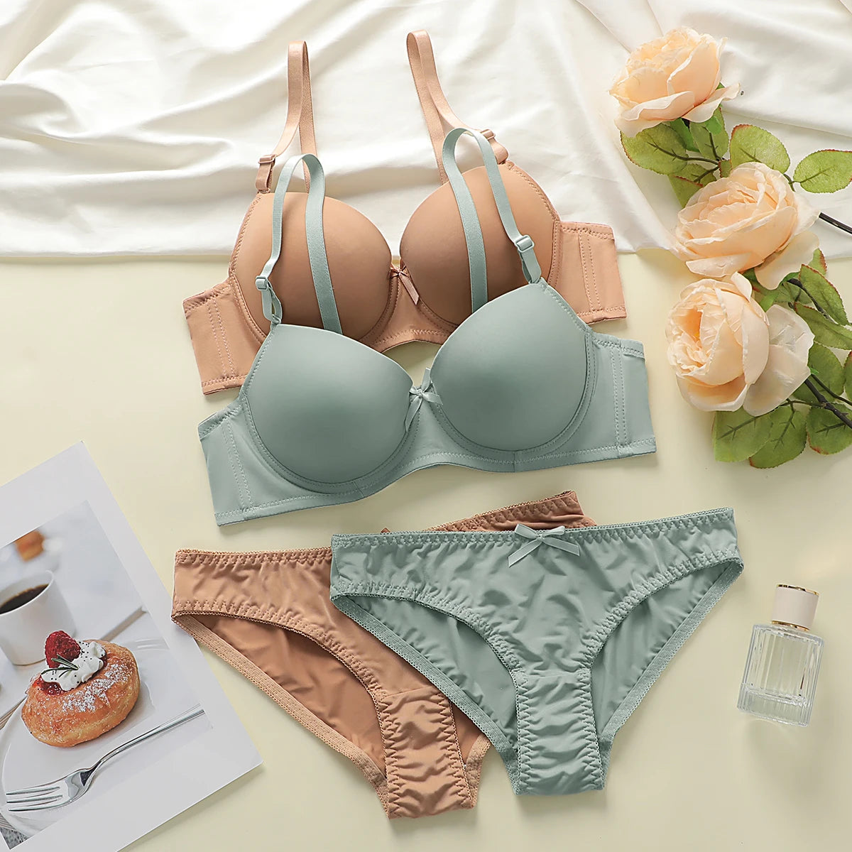 High Quality Sexy Lingerie Set For Women's Lace Up Steel Ring Push Ups 2-piece Set For Daily Underwear Set A2127