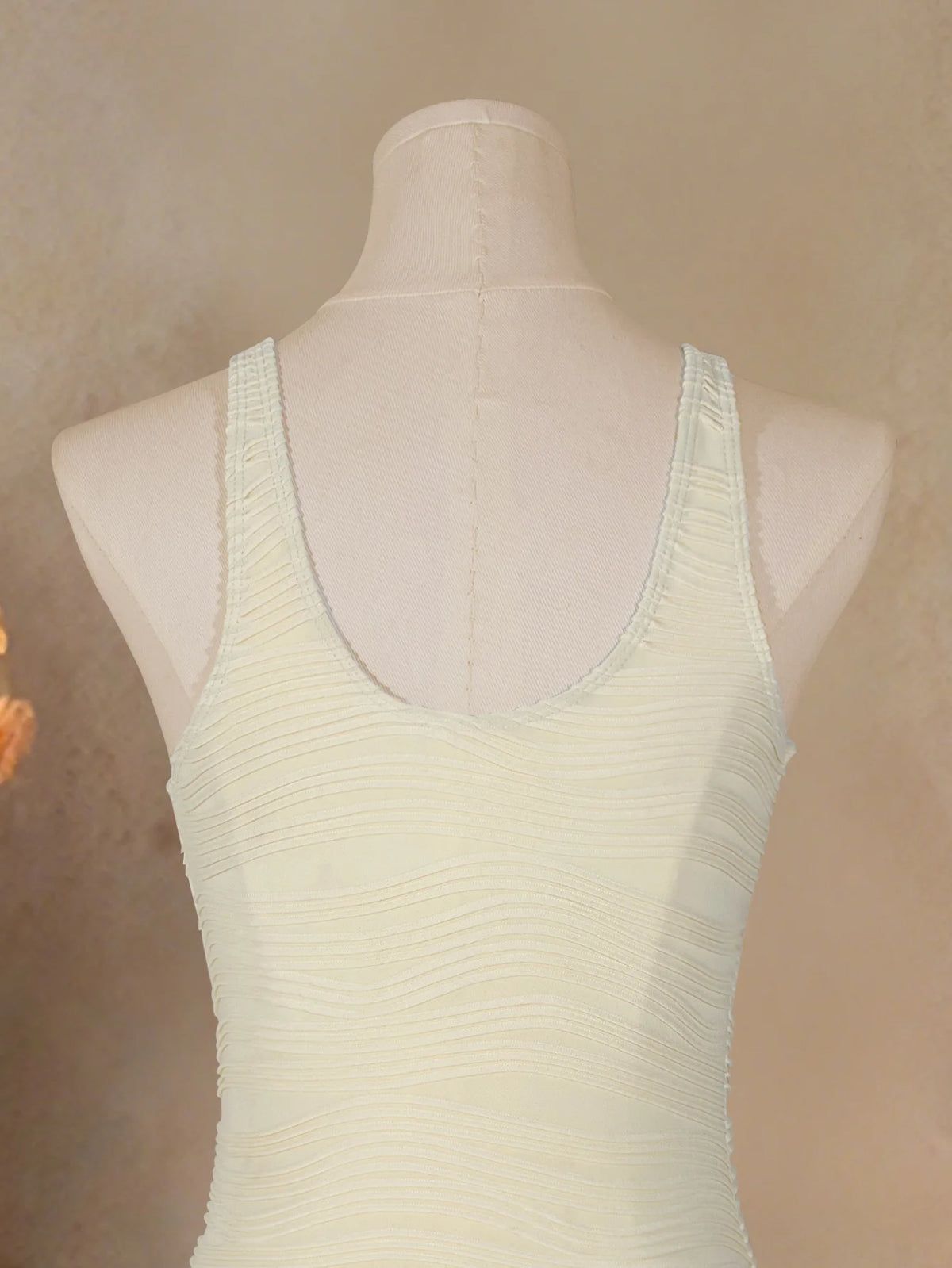 Vintage Dress One Piece Swimsuit 2026 Women Beige Punching Rope V Neck Tummy Control Swimwear Summer Bathing Suit Monokini